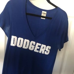 Vs PINK dodgers tee